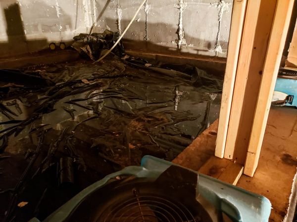 Crawlspace Water Cleanup in Boston